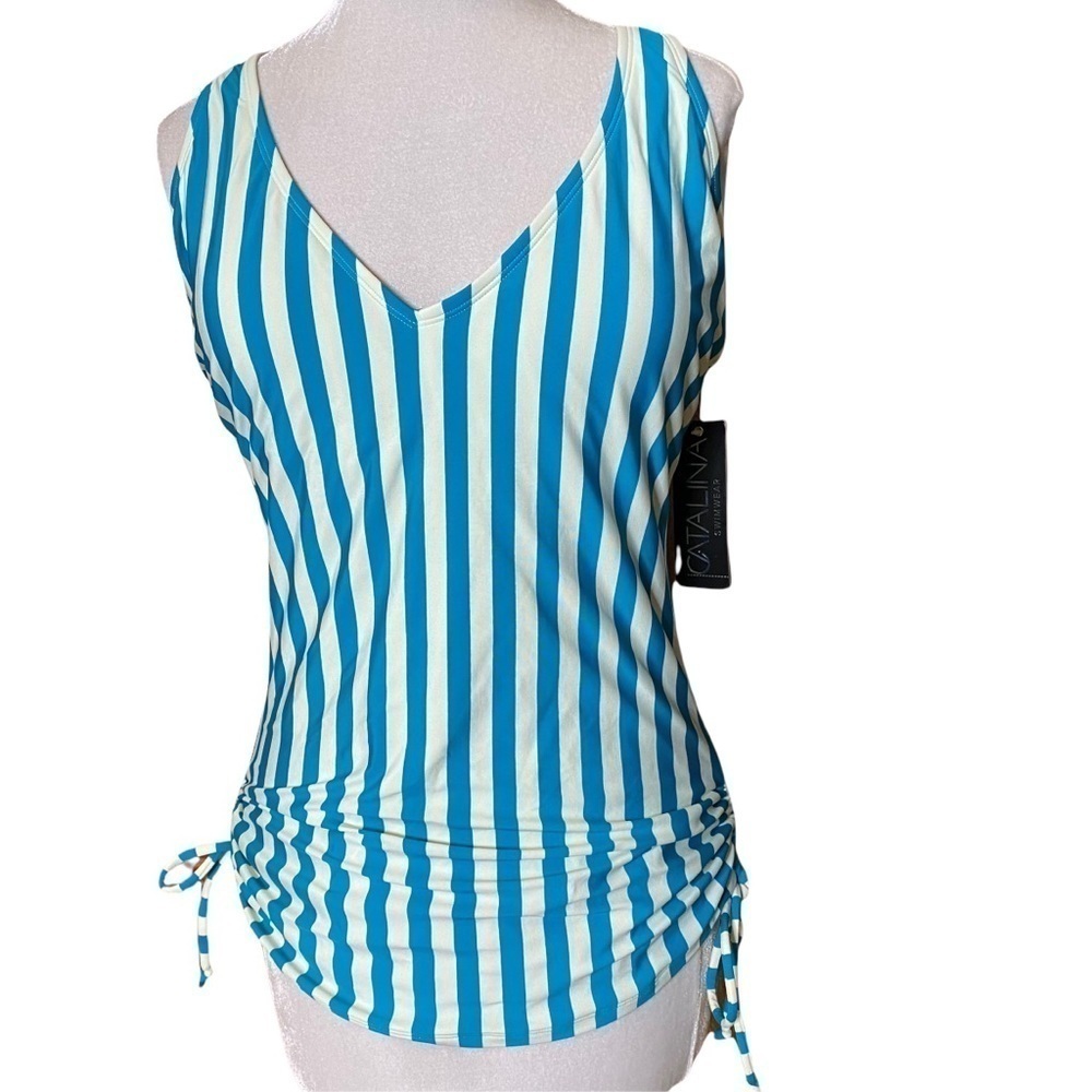 NWT Catalina Tankini Top. Size Large